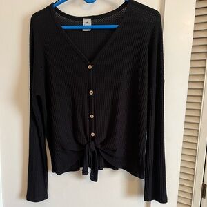 Love marks tie front thermal